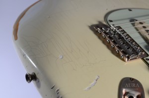 AURA Relic Fender Stratocaster