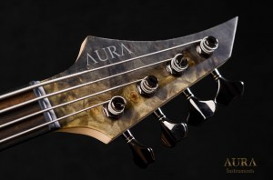 Elektrická štvorstrunová basgitara Aura The Beast -  Buckeye Burl