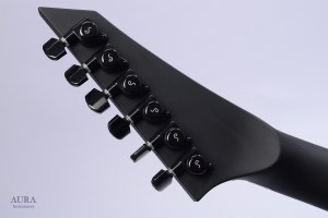 Handmade guitar Aura Black Pearl